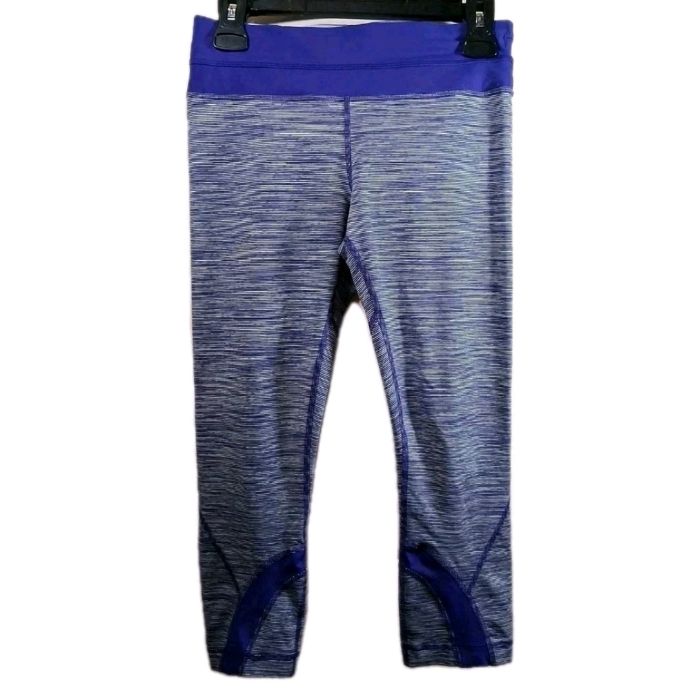 Lululemon Run Inspire Crop II Bruised Berry Wee Leggings Capri women's 6